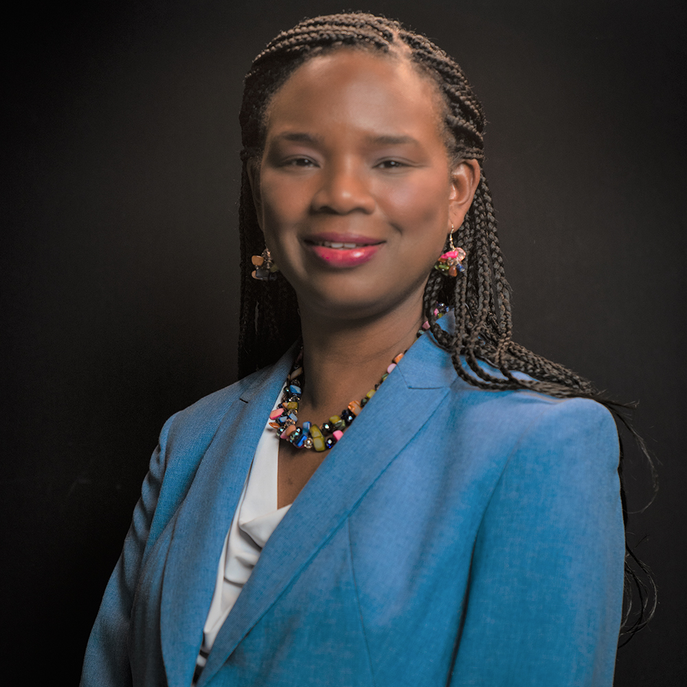 Monica Smith headshot