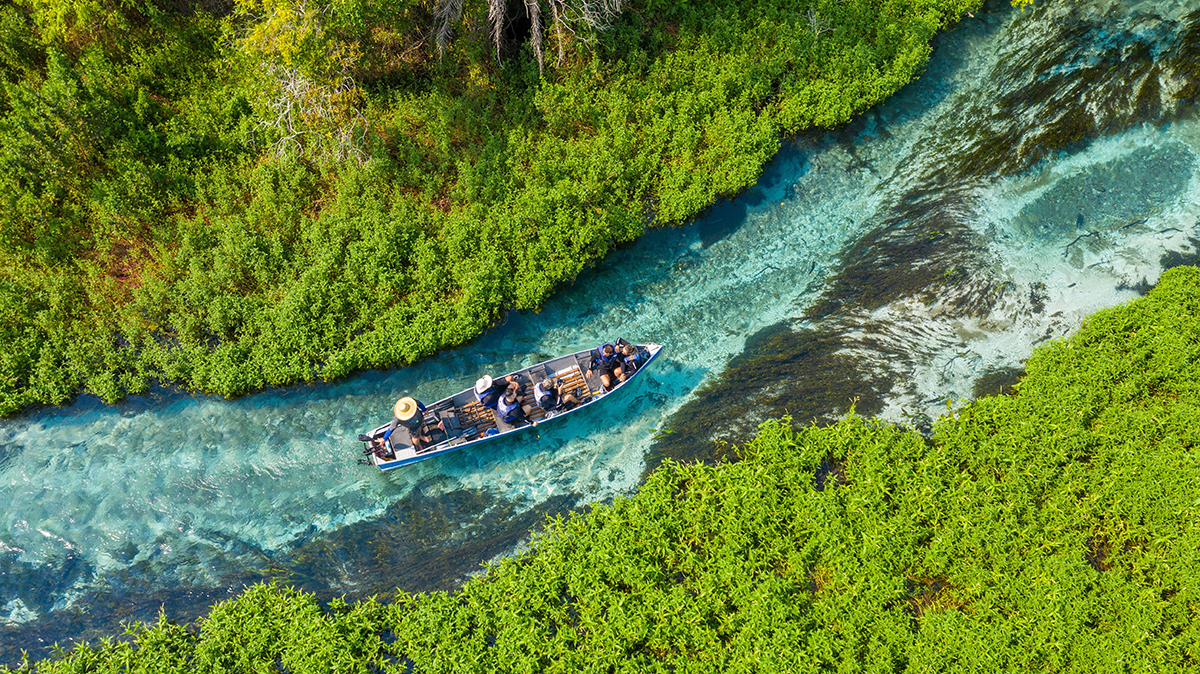 What is transformational travel and how can DMOs get involved?