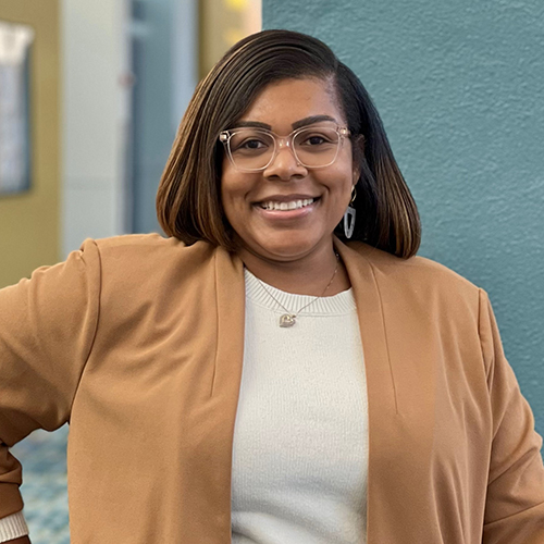 Jerrine Lee headshot