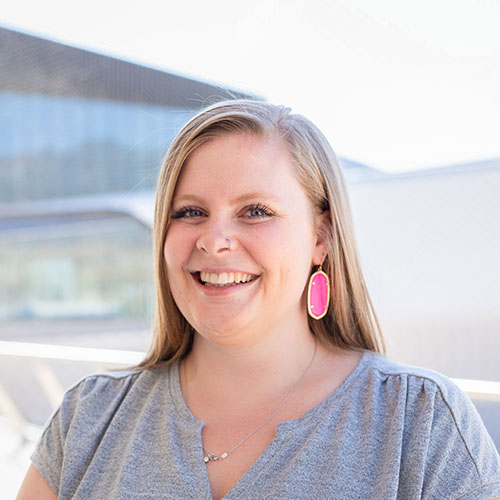 sheridan powell headshot