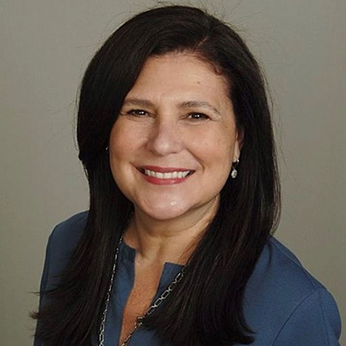 Flavia Light headshot