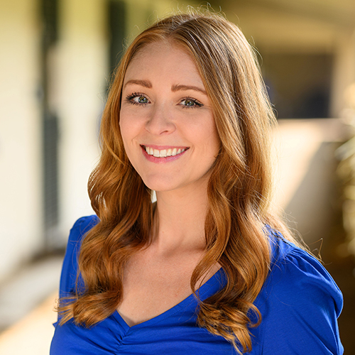 Arin Arnold-Davis headshot