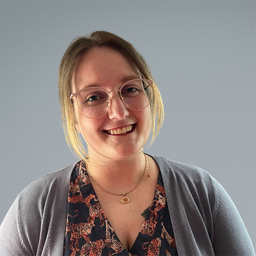 Megan Myers headshot