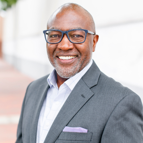 Bennish Brown headshot