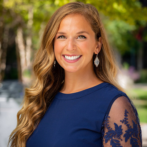 Maryam Kari headshot