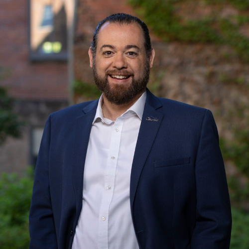 Jim Ganotis headshot