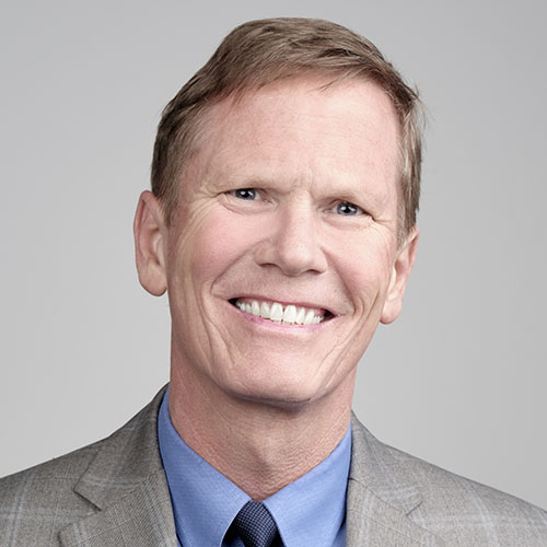 Tim Busse headshot