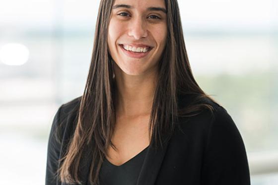 Lindsay Lodrini headshot