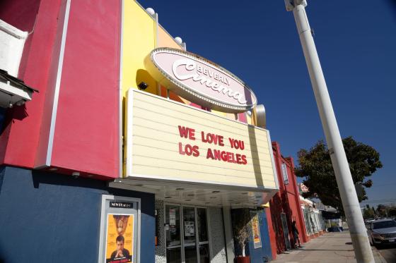 We love LA sign