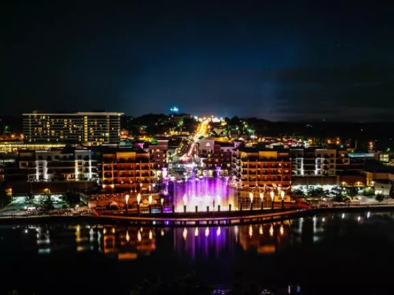 Branson/Lakes Area Convention & Visitors Bureau
