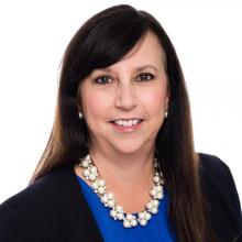 Aly Fernandez headshot