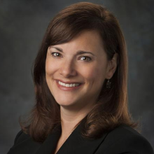 Anna Tanski headshot