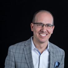 Andrew Weir headshot