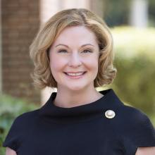 Victoria Cimino headshot