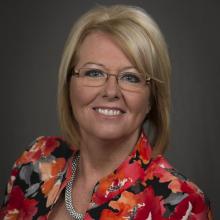 Annette Rummel headshot