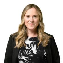 Stephanie McGrath headshot