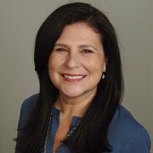 Flavia Light headshot