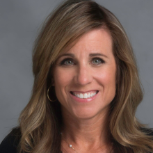 Kathleen Davis headshot