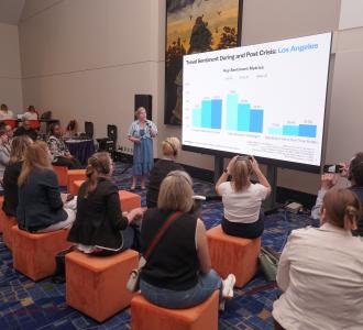partner presenting at a flashes of brilliance session at annual convention
